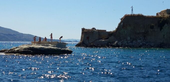 From Chania: Fully Private Sailing Cruise With Meal & Drinks - Reserving and Payment Details
