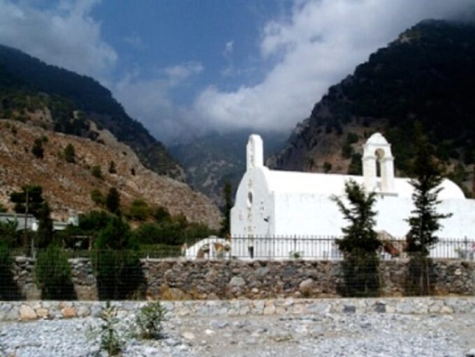 From Chania/Rethymno: Samaria Gorge Easy Way - Why Choose This Tour