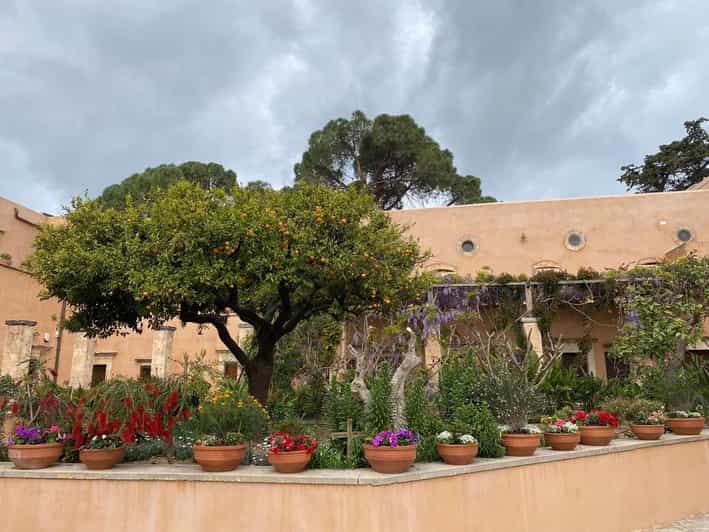 From Chania: Zorbas Beach, Agia Triada, Allies War Graves - Itinerary Highlights
