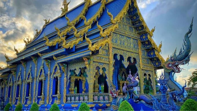 From Chiang Mai : 2 Days Chiang Rai - All Highlights - Maekok River Boat Trip