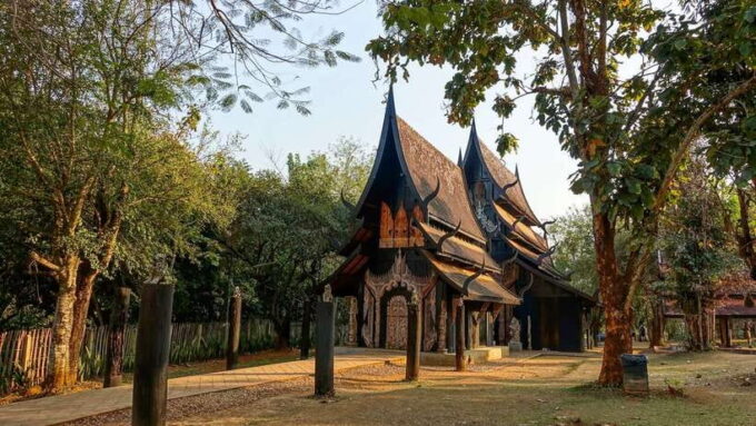 From Chiang Mai: Chiang Rai Temples and Golden Triangle Tour - Tour Inclusions and What to Bring