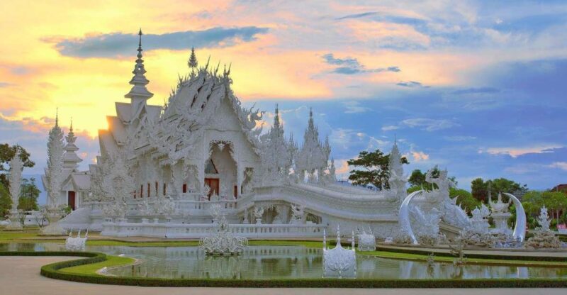 From Chiang Mai: Chiang Rai Temples and Golden Triangle Tour - Mae Kachan Hot Spring