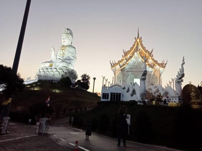 From Chiang Mai: Day Trip Chiang Rai White, Blue, Red Temple - Optional Activity: Long Neck Karen Village
