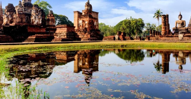 From Chiang Mai: Guided Tour of Sukhothais UNESCO Heritage - Key Points