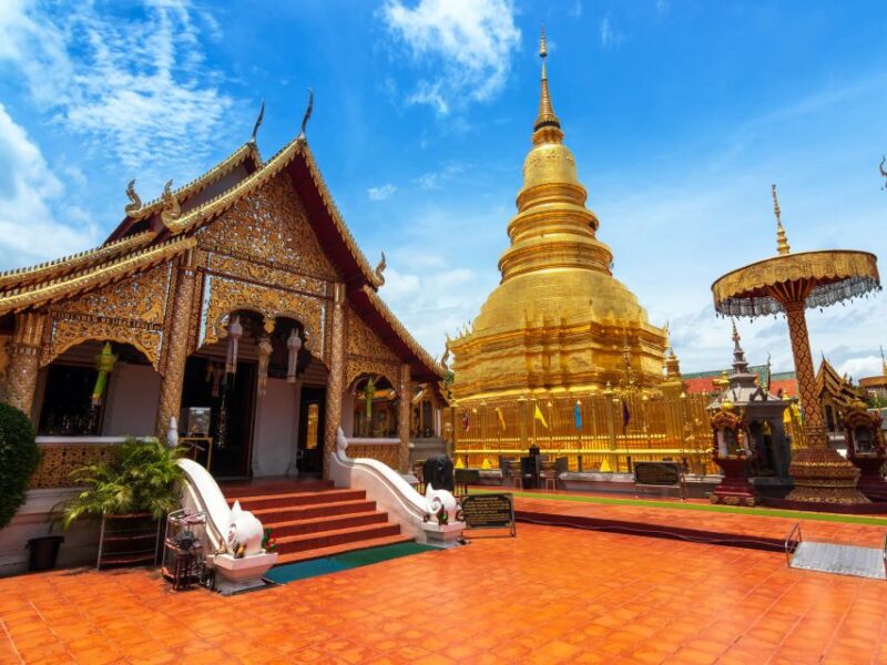 From Chiang Mai: Lamphun and Lampang Temples Tour - Itinerary Highlights