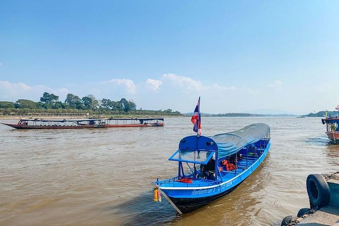From Chiang Mai: White and Blue Temple & Golden Triangle Day Trip - Tour Logistics and Expectations