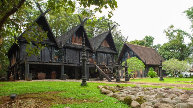 From Chiang Mai: White Temple, Blue Temple & Black House - Inclusions