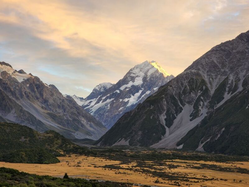 From Christchurch: Mount Cook One-Way Discovery Tour - Departure and Availability