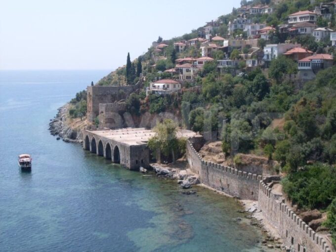From City of Side: Alanya Guided Tour With Boat Trip & Lunch - Boat Trip Experience