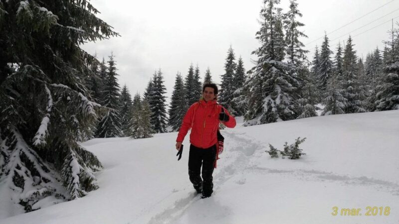 From Cluj: Winter Walking Trip on the Great Mountain - Recommended Clothing and Footwear