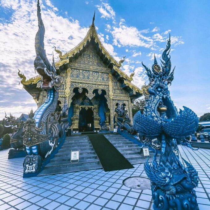 From CM: Chiang Rai White, Blue, Red/Black Temple With Lunch - Customer Reviews