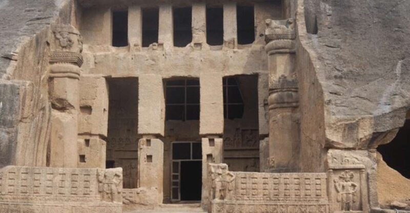 From Colaba: Half-Day Sightseeing Tour With Elephanta Caves - Itinerary Highlights