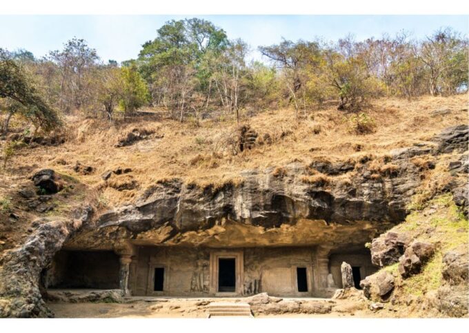From Colaba: Half-Day Sightseeing Tour With Elephanta Caves - Important Information
