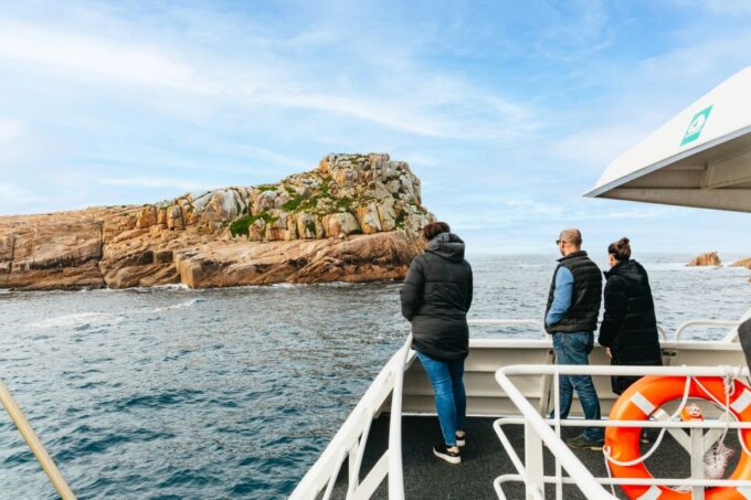 From Coles Bay: Wineglass Bay Cruise With Lunch - Frequently Asked Questions