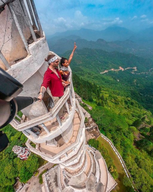 From Colombo: Ambuluwawa Tower and Pinnawala Day Trip - Ambuluwawa Tower Highlights
