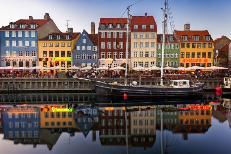 From Copenhagen: 4-hour Private Hamlet Castle Tour - Travel to Kronborg Castle