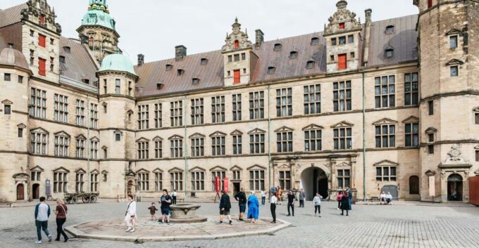 From Copenhagen: Lund and Malmö 2-Country Tour - Travel Advisory
