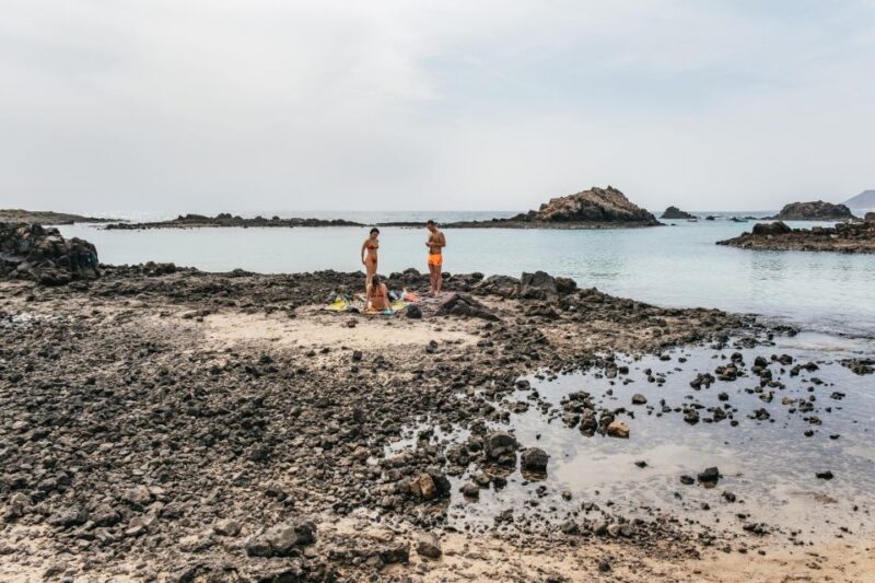 From Corralejo: Round-Trip Ferry Transfer to Lobos Island - Key Points