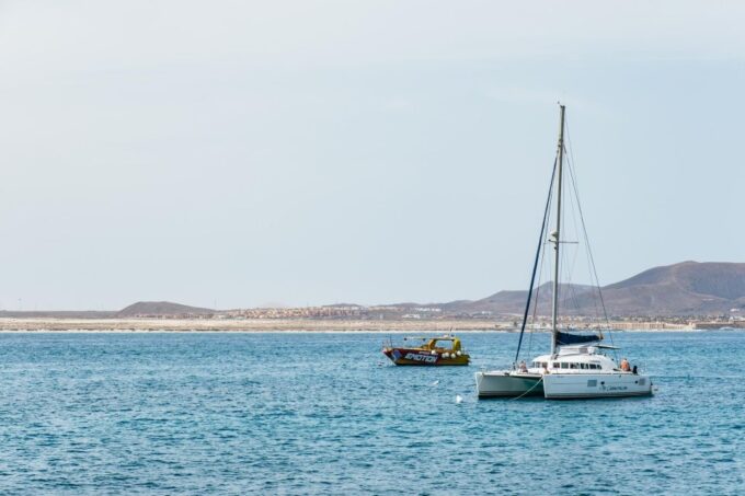 From Corralejo: Round-Trip Ferry Transfer to Lobos Island - Customer Ratings and Feedback