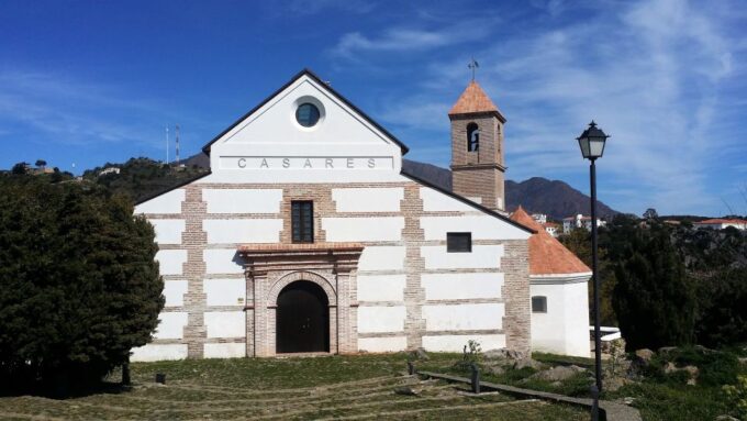 From Costa Del Sol: Casares Private Tour - Languages Offered