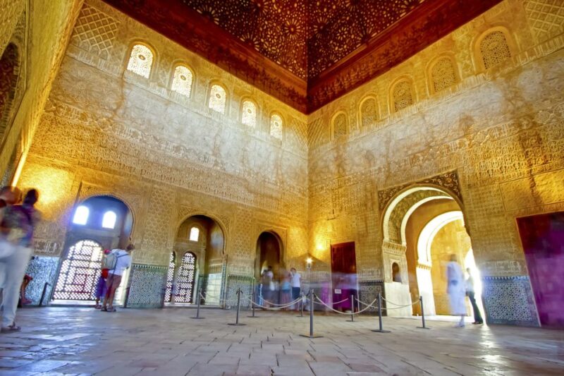 From Costa Del Sol or Malaga: Granada and Alhambra Tour - Mobility Considerations