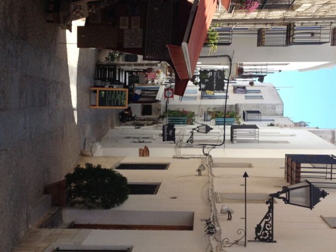 From Costa Dorada: Peñíscola and Ebro Delta Sightseeing Tour - FAQ