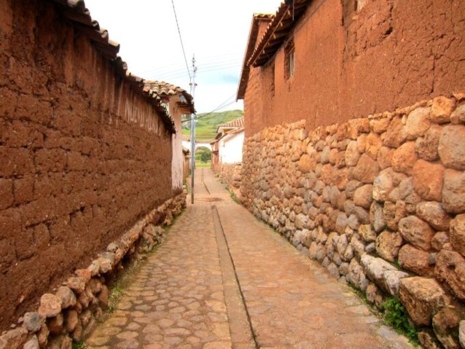From Cusco: 6-Day Machu Picchu and Cusco Tour - Return to Ollantaytambo