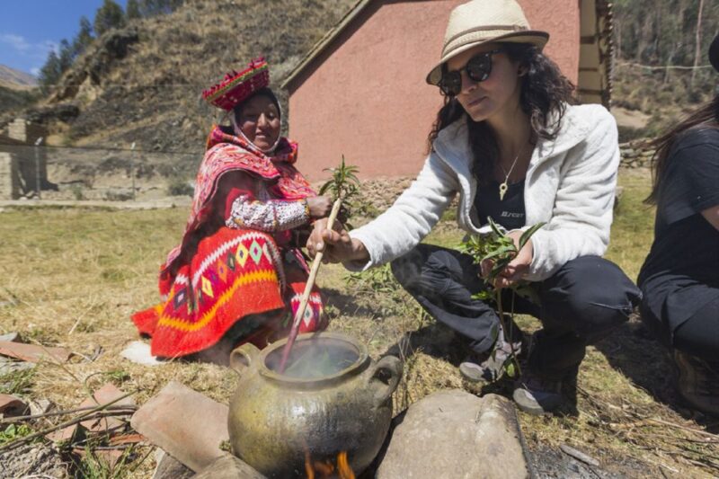 From Cusco: Full-Day to Huilloc, Pumamarca, & Ollantaytambo - Participant Restrictions