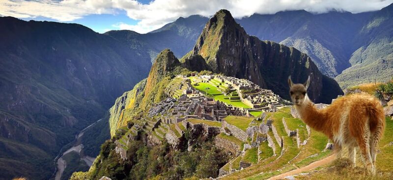 From Cusco: Machu Picchu and Huayna Picchu Excursion 2 Days - Itinerary Day 1