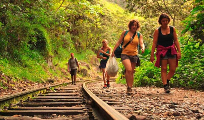 From Cusco: Machu Picchu by Car 2 Days + Hotel and Breakfast - Scenic Amazon Route