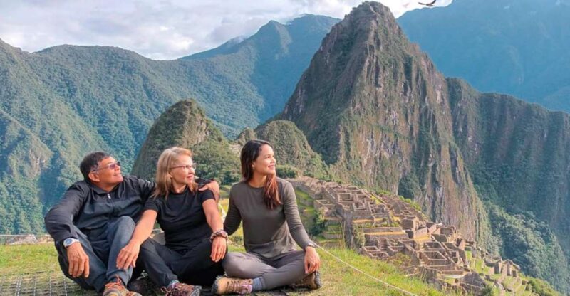 From Cusco: Machu Picchu & Cusco Classic 5 Days - Taking in the Sacred Valley