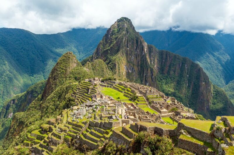 From Cusco: Machu Picchu Private Tour & Entry Ticket - Getting to Machu Picchu