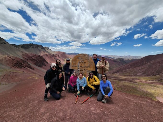 From Cusco: Rainbow Mountain and Red Valley Full-Day Tour - Getting to the Trailhead