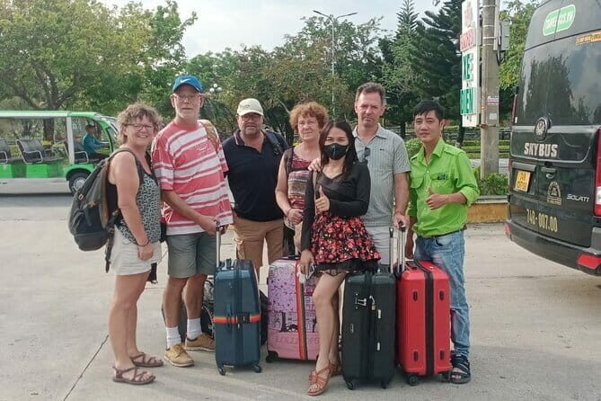 From Da Nang Airport to Hoi An Limousine Transfer Shuttle - Who Should Book This Transfer?