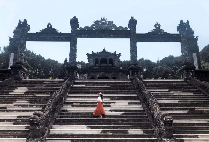 From Da Nang - Discover Hue City - Dining and Cuisine
