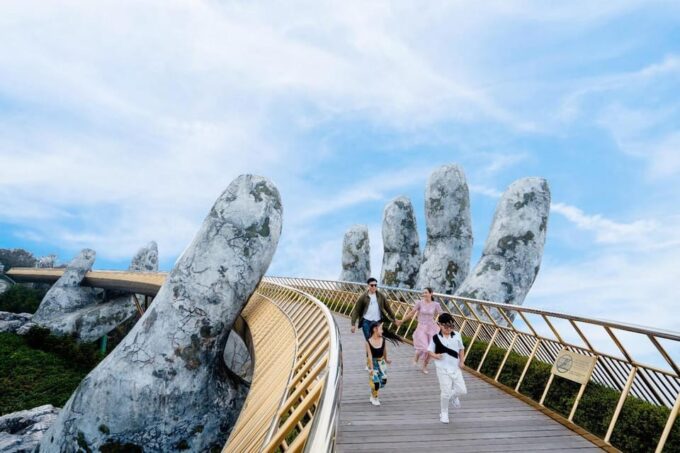 From Da Nang/Hoi An: Ba Na Hills-Golden Brigde Full Day Tour - Live Tour Guide