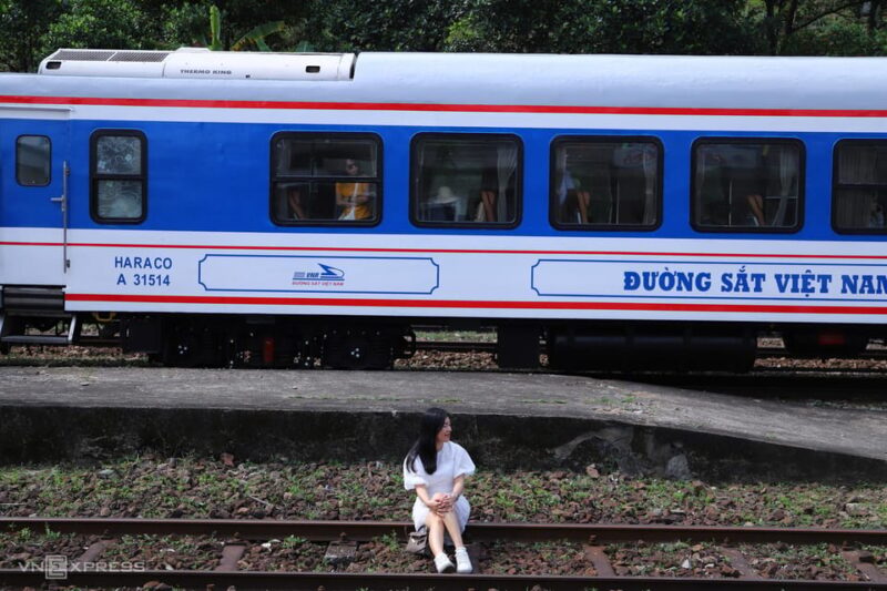 From Da Nang: Hue Imperial Tour by Heritage Train - Itinerary Highlights