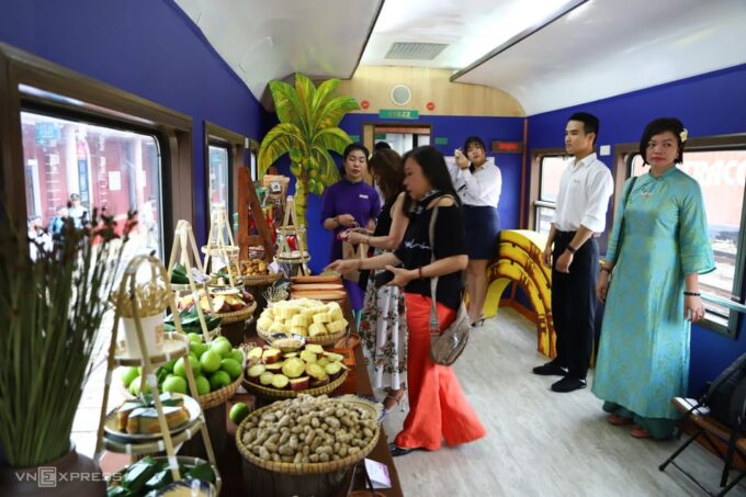 From Da Nang: Hue Imperial Tour by Heritage Train - Return to Da Nang