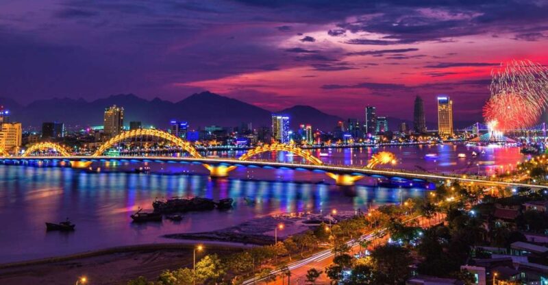 From Da Nang: One-Way Private Car Transfer to Danang Airport - Luggage Assistance