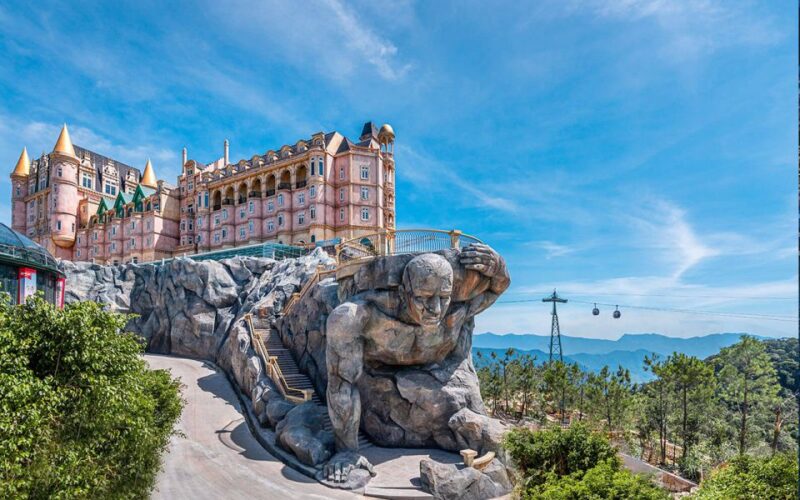 From Da Nang: Shuttle Bus to Ba Na Hills Golden Bridge - Inclusions