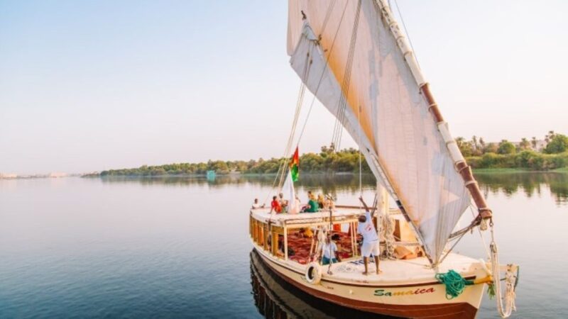 From Dahab: Luxor by Plane Guided Day Tour With Lunch - Key Attractions