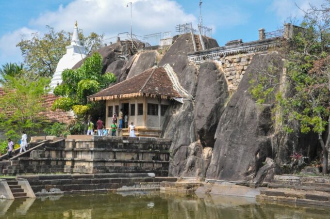 From Dambulla: Sacred City of Anuradhapura Private Day Tour - Inclusions and Exclusions