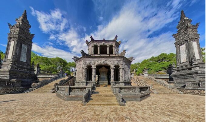 From Danang/ Hoian: Exoplore Hue With Hai Van Pass in 1 Day - Lunch and Refreshments
