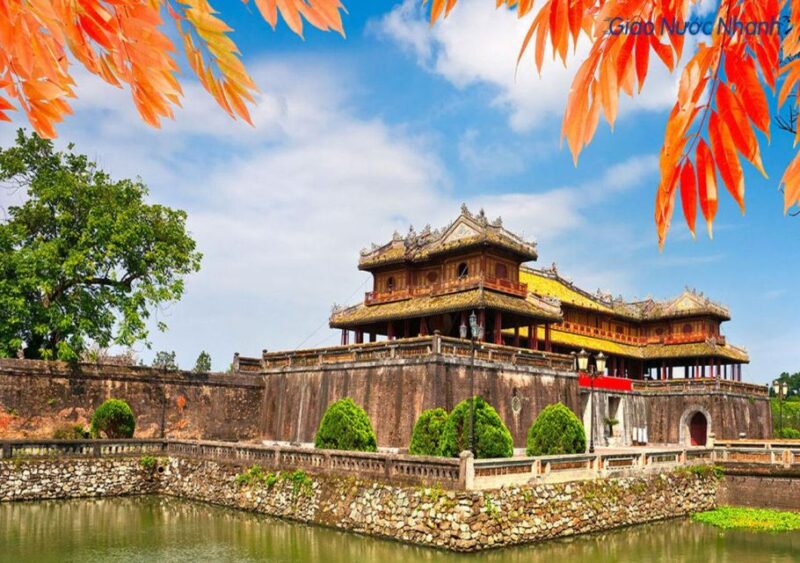 From Danang: Shuttle Bus Hue City - Danang - Pickup and Drop-off