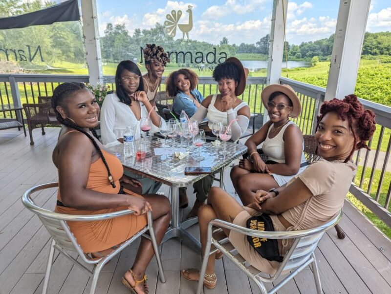 From Dc: Virginia Wine Country Tour With Tastings - Meeting Point and Pickup