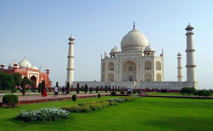 From Delhi: 2-Day Agra & Fatehpur by Superfast Train Tour - Tour Highlights