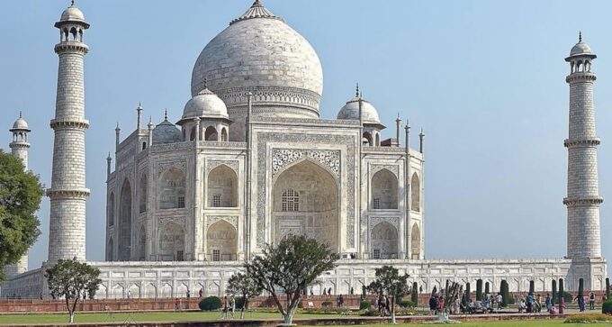 From Delhi: 2-Day Agra & Fatehpur by Superfast Train Tour - Booking and Cancellation