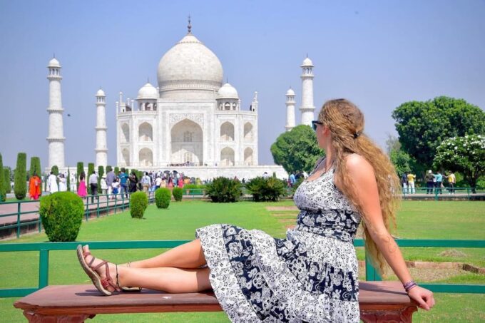 From Delhi: 2-Day Golden Triangle Tour to Agra and Jaipur - Languages Offered