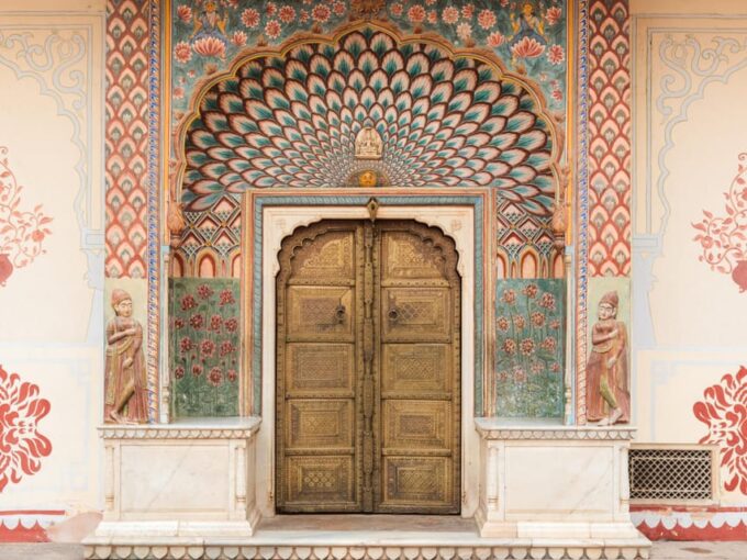 From Delhi: 2-Day Private Jaipur Pink City Tour - Pickup and Drop-off Locations