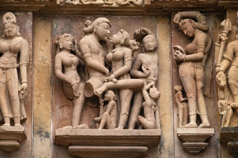 From Delhi: 2 Days Orchha and Khajuraho Tour - Itinerary Details